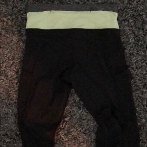 Lululemon speed up tight